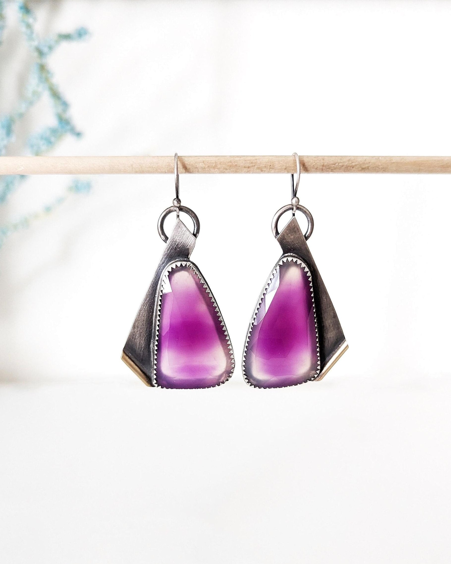 Asymmetrical purple agate earrings in sterling silver and brass