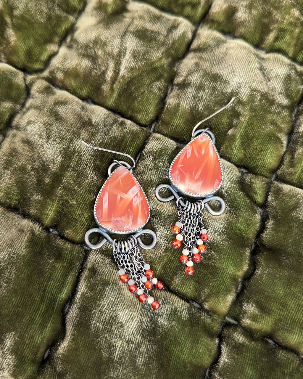 Mother of pearl and orange CZ bead fringe detail