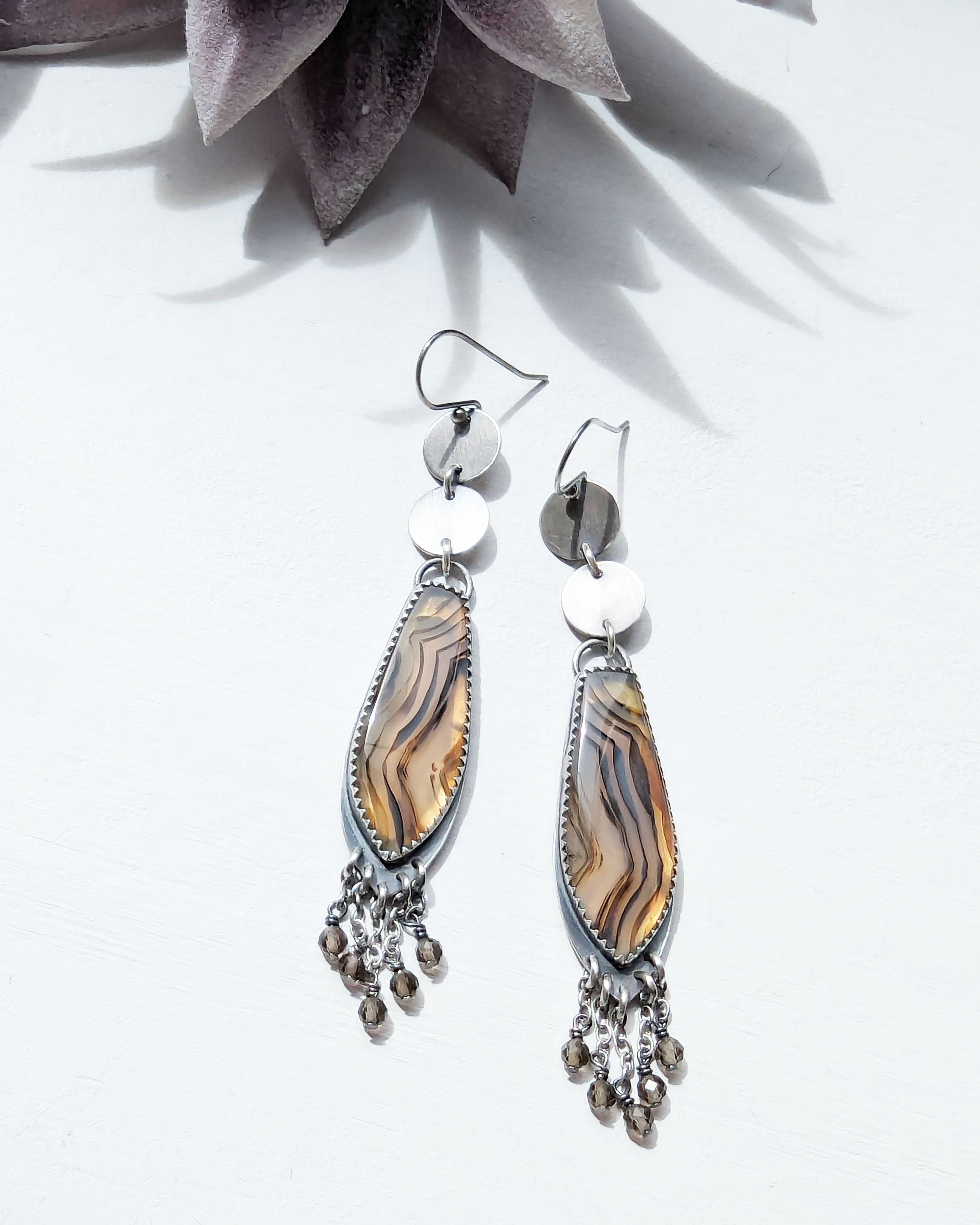 earthy canyon inspired agate earrings in oxidized silver