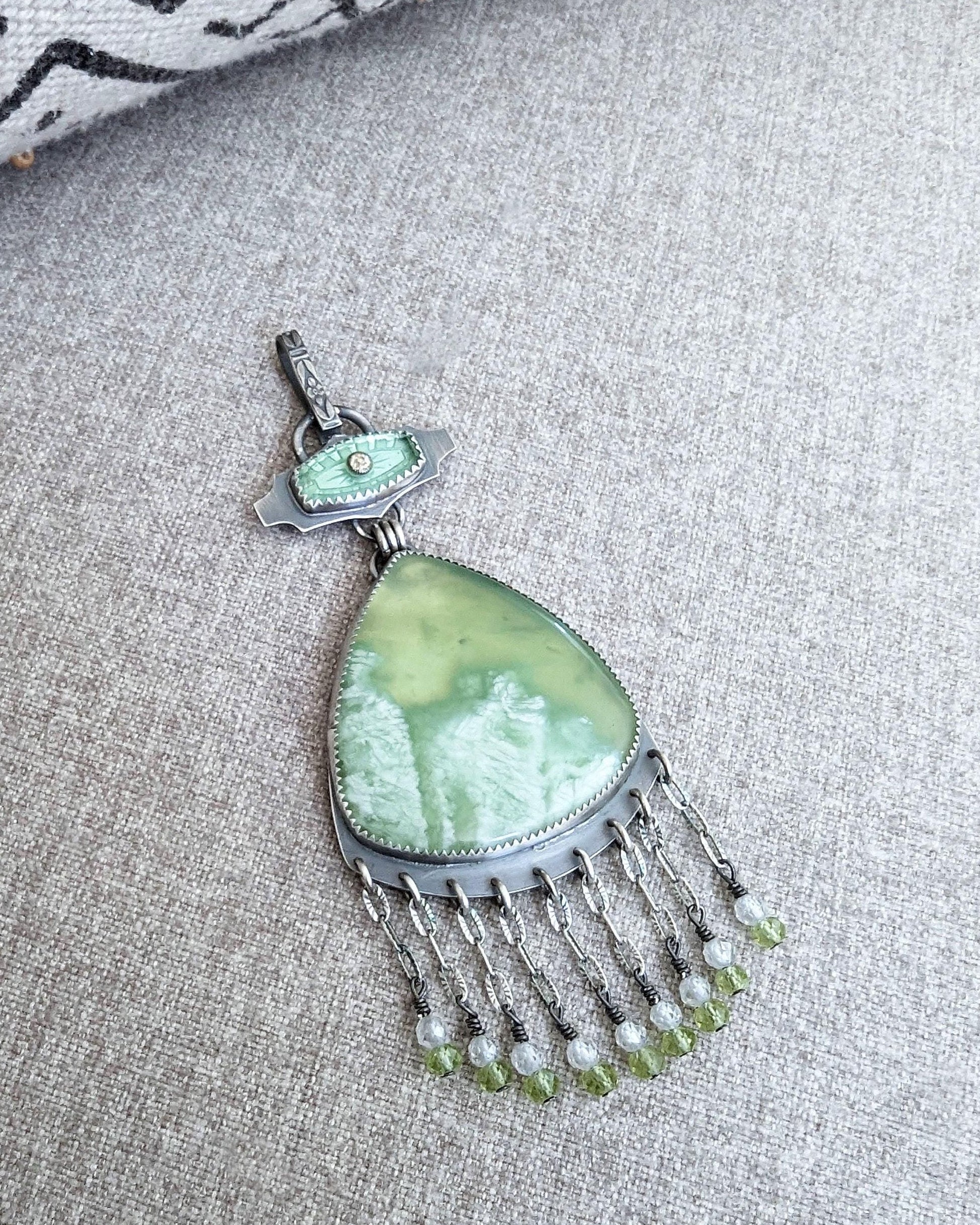 Vintage 1960s mint glass and rhinestone bail on green gemstone pendant