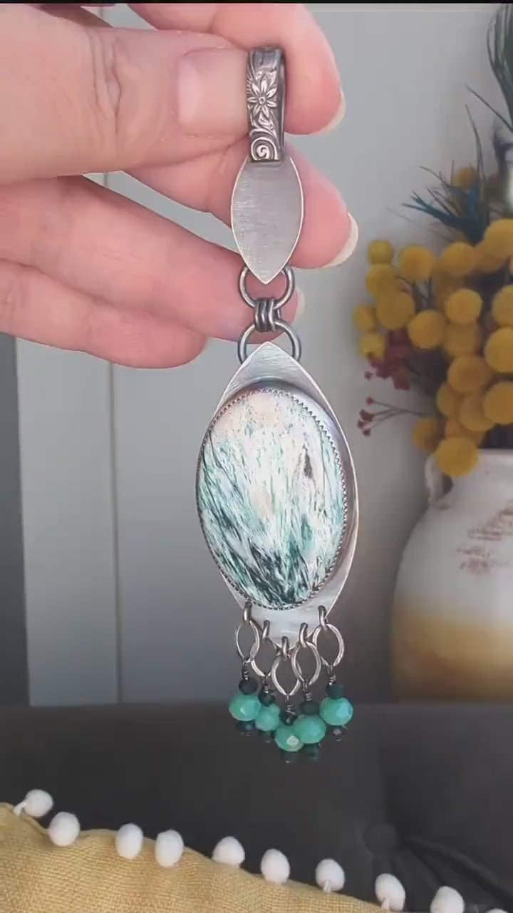 Splintered Cotton Pendant