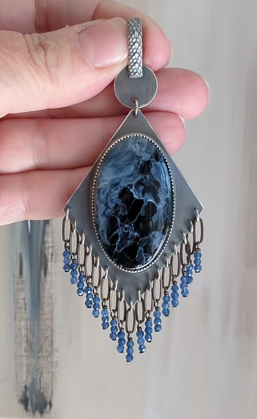 Video of Cobalt Tides pendant by Rebellenhaus