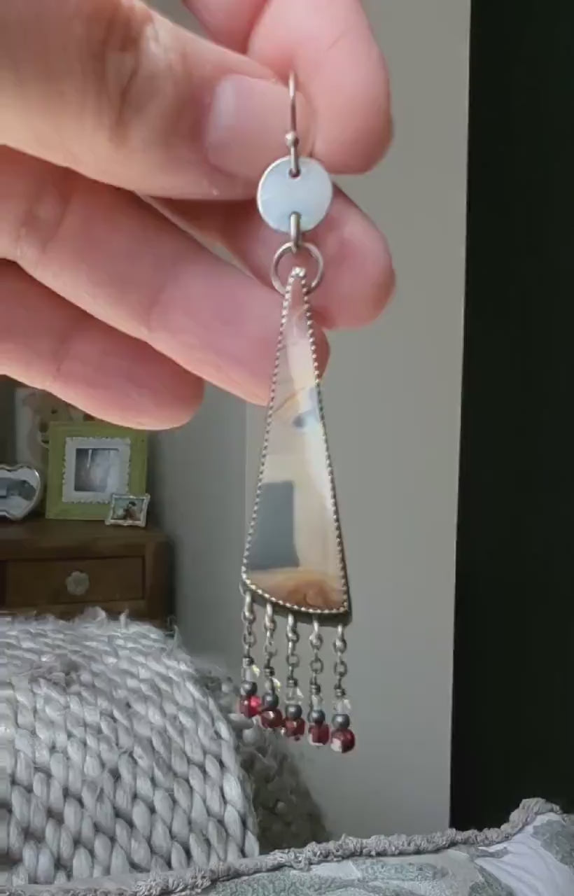 Video of artisan earrings by Rebellenhaus