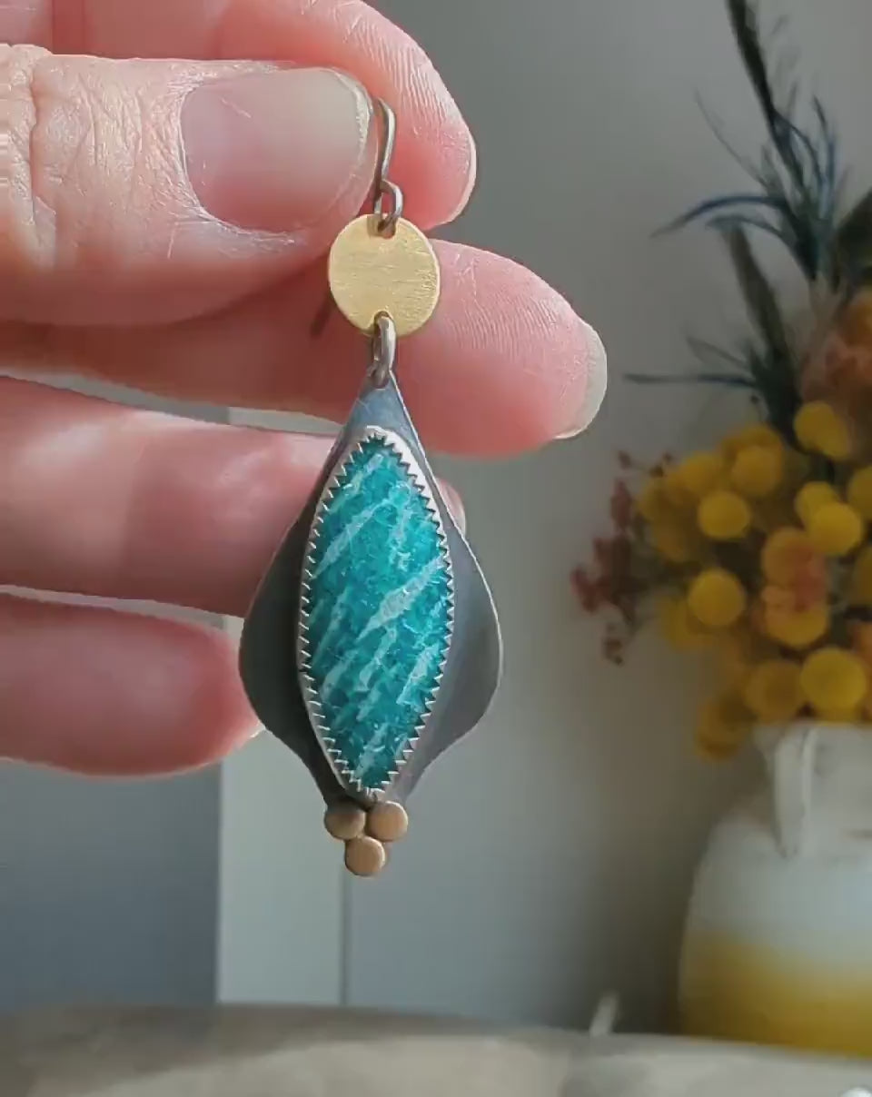 Video of marquis shaped amazonite earrings by Rebellenhaus